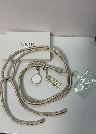 Шнурок оригінальний dior j’adore attaché téléphone — стильний фірмовий аксесуар для телефона. ☝️ відправка здійснюється після повної оплати на карту.