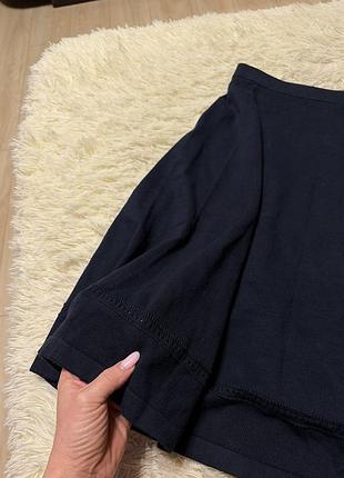 Джинсовое платье-рубашка от levi's с эластичной резинкой на талии. 5