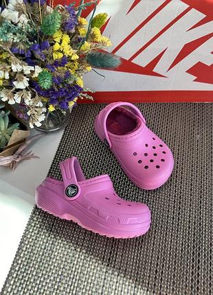 Оригинальные шлепанцы crocs с мехом утепленные