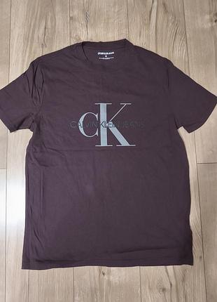 Футболка чоловіча calvin klein з круглим вирізом, коричнева