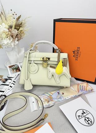 Hermes kelly milk gold 22x14x7