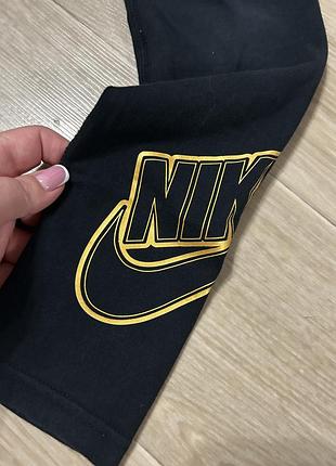 Спортивні лосіни nike 4
