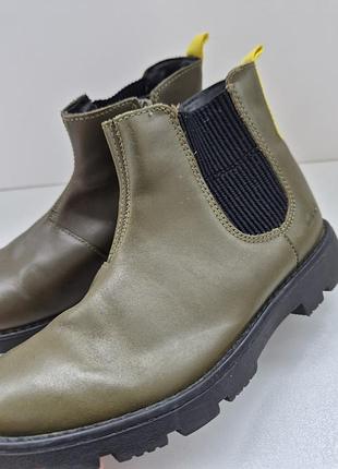 Ботінки 29 розмір,  clarks 7
