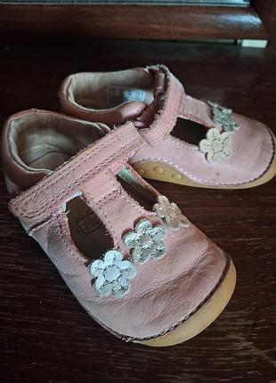 Балетки для дівчаток clarks рожеві 2