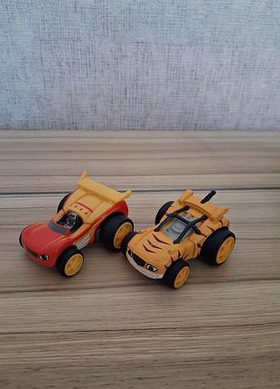 Металеві машинки блиск і чудо машинки blaze & the monster machines