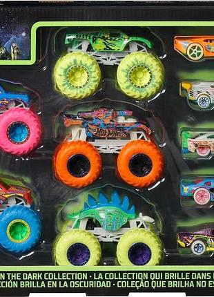Hot wheels monster trucks набір 10 машинок зі світловим ефектом у темряві масштаб 1:64 5 монстр-траків і 5 машинок для