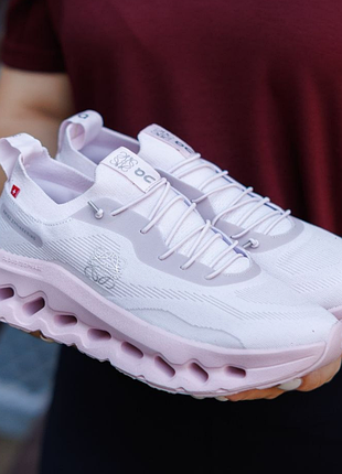 Running cloudtilt pale pink 2