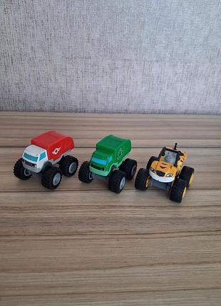 Металеві машинки блиск і чудо машинки blaze & the monster machines