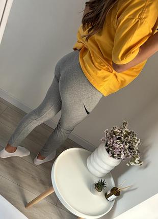 Спортивні лосіни nike 5