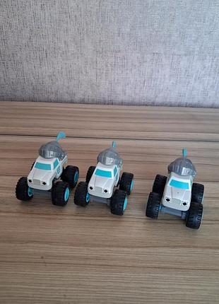 Металеві машинки блиск і чудо машинки blaze & the monster machines