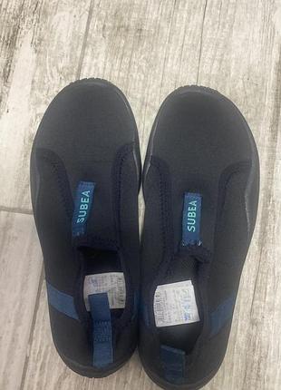 Жіночі аквашузи decathlon 3