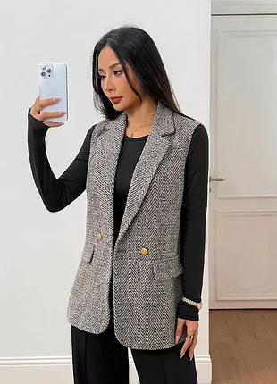 Подовжена костюмна жилетка shein
