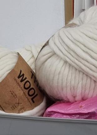 Пряжа для в'язання wool