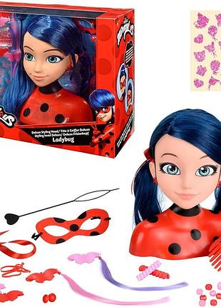 Bandai miraculous biedronka – miraculous deluxe голова для зачісок 21 см – голова для зачісок marinette + 30 аксесуарів p50247