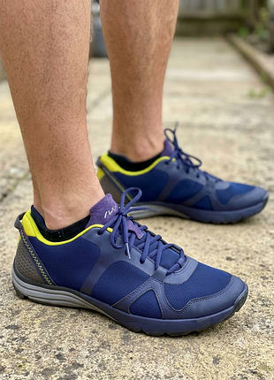 Кроссовки 42 размер, clarks