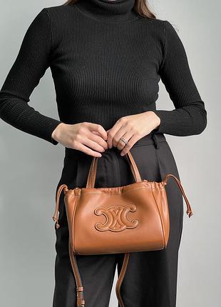 Сумка small cabas drawstring cuir triomphe in smooth calfskin 8