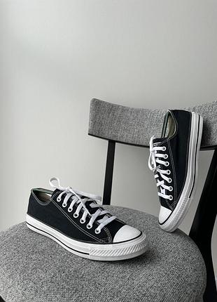 Класичні чорно-білі кросівки кеди взуття converse all star