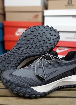 Чоловічі кросівки nike acg mountain fly low gore-tex бежеві з коричневим
