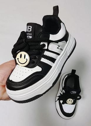 Кроссовки "смайл" black р. 26 - 30