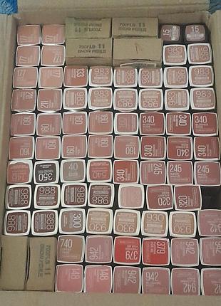 Помада для губ maybelline, різні відтінки