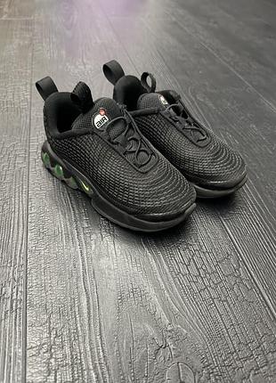 Кросівки nike чорні, розмір 26