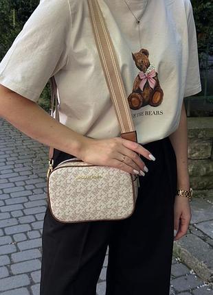 Сумка michael kors camera bag ivory 3