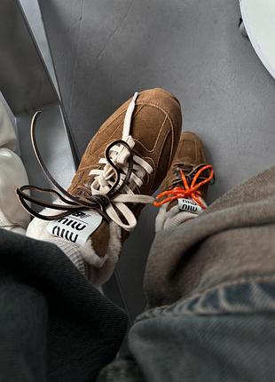 Кросівки new balance x miu miu brown хутро