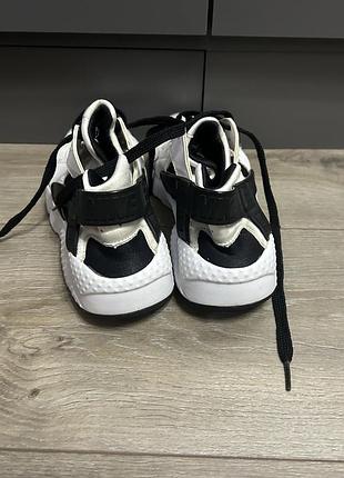 Кросівки nike huarache 4