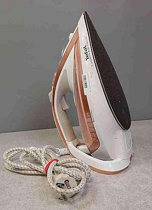 Утюг б/у tefal fv5697 2