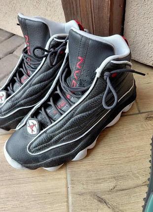 Кросівки чоловічі jordan чорні, розмір 42
jordan jumpman pro
