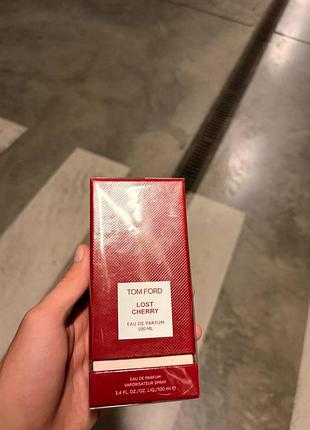 Tom ford lost cherry - це 100 мл парфумованої води (eau de parfum) унісекс