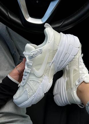 Nike v2k run premium 5