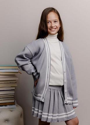 Детский кардиган с полоской серый art knit