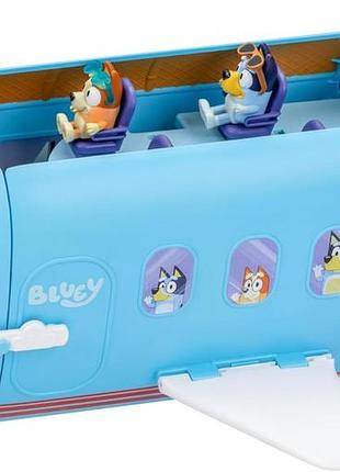 Bluey набір для гри 3 в 1: літак курортний готель та човен 70 см 25+ звуків 15 іграшок