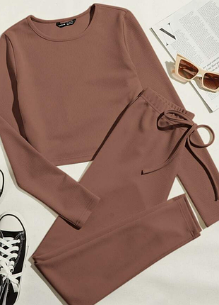 Жіночий спортивний костюм shein