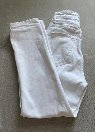 Жіночі джинси zara білі