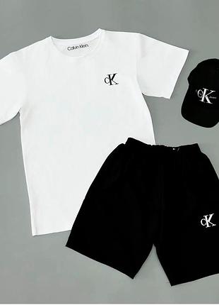 Комплект шорти+футболка+кепка calvin klein xl