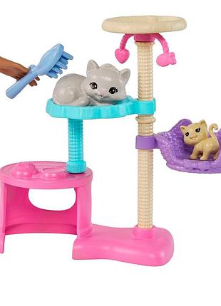 Barbie гра з котиками кішеча вежа лялька та тваринки
