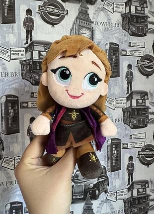 Мягкую плюшевую игрушку принцессы анны из мультфильма disney «холодное сердце 2»