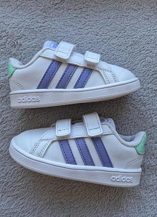 Кроссовки 22р. adidas