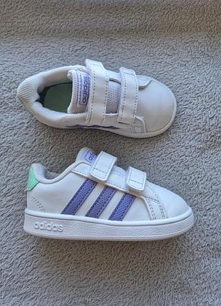Кроссовки 22р. adidas 7