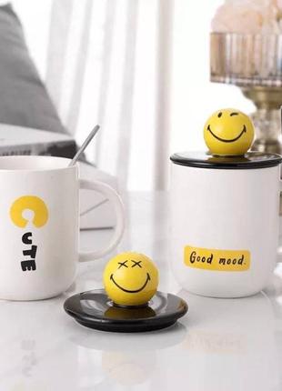 Чашка з кришкою і ложкою