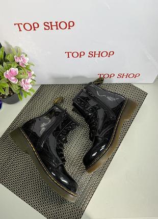 Оригинальные ботинки кожаные лакированные dr.martens 5