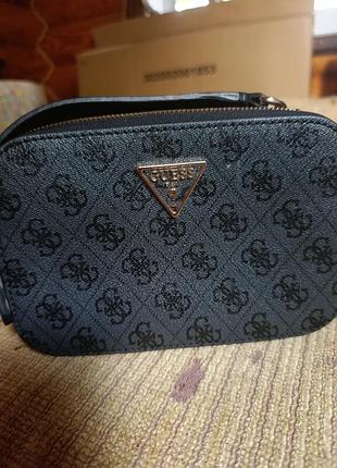 Сумка жіноча guess чорна з монограмою