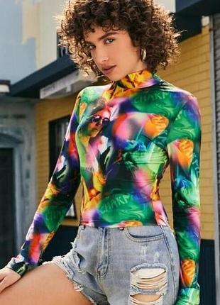 Shein. з англії. в наявності. гольф із принтом поп арта.