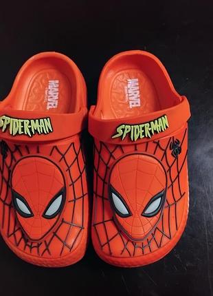 Крокси  marvel spider-man 29 poзмір, 19 см.