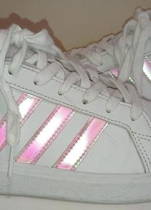 Брендовые кроссовки adidas. 2