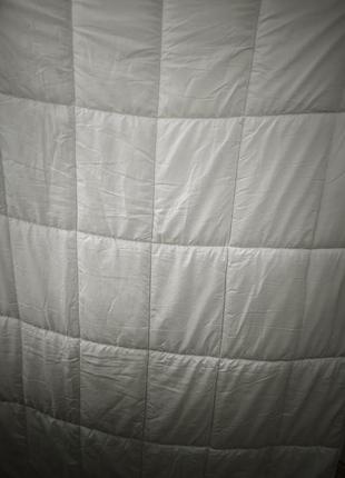 Осуществляло теплое белое гипраллергенное (steppbett) марки dreamzone размер 135-200