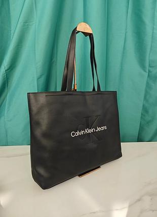 Жіноча сумка calvin klein 3