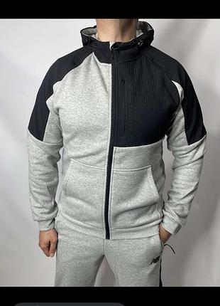 Зимовий спортивный костюм new balance
